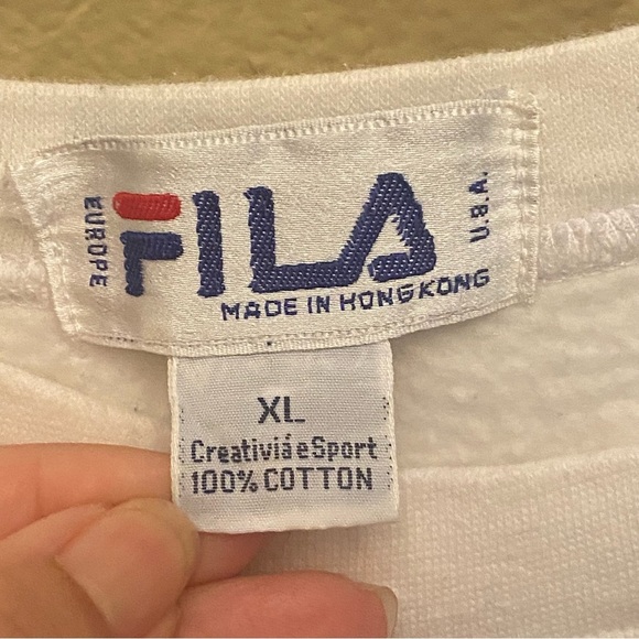 Vintage FILA White Sweatshirt Size XL-Unisex-Made in Hong Kong - Picture 5 of 6